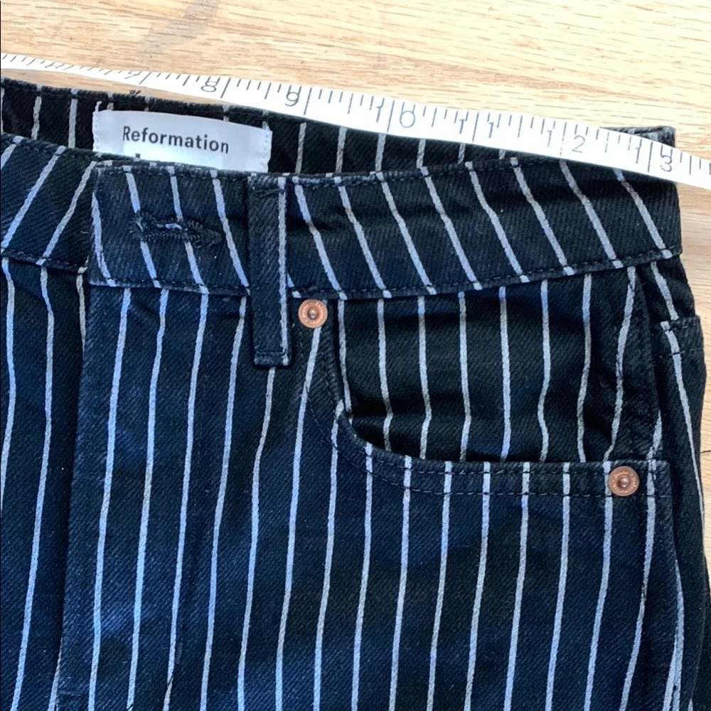 Reformation Georgia Pinstripe High Rise Flare Jeans Size 25 - Picture 5 of 13
